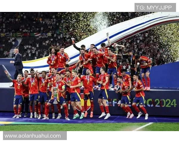 西班牙足球夺冠球星的精彩表现与背后故事分析